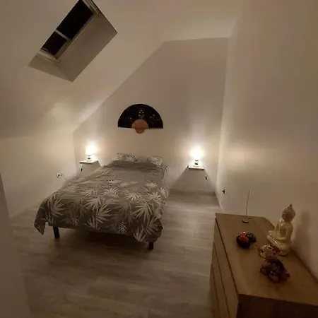 Maison Calme Proche De La Cite Des Loisirs